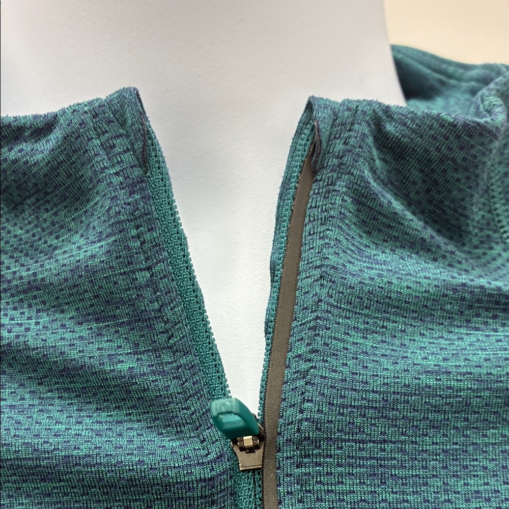 Teal Lululemon Quarter-Zip Pullover - Picture 4 of 4